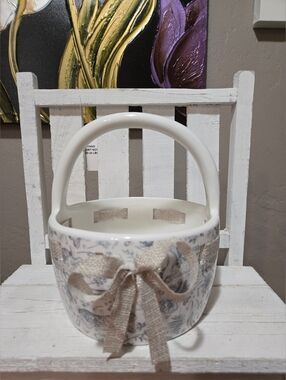 Target Bullseye Playground Ceramic Blue Easter Bunny Basket